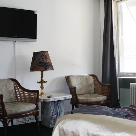 Jorgensen Хостел *